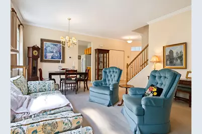816 Cambridge Drive, Batavia, IL 60510 - Photo 5
