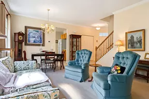816 Cambridge Dr, Batavia, IL 60510 - Photo 5