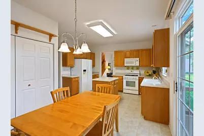 816 Cambridge Drive, Batavia, IL 60510 - Photo 9