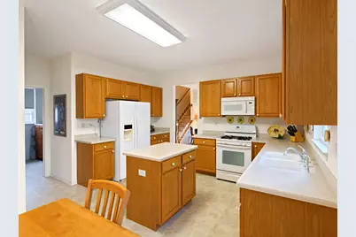 816 Cambridge Drive, Batavia, IL 60510 - Photo 7