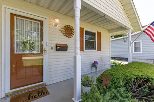 518 N Russell Ave, Geneseo, IL 61254 - Photo 3