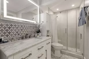 6121 N Sheridan Rd, Chicago, IL 60660 - Photo 13