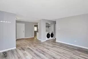 1947 Beacon Blvd, Chicago Heights, IL 60411 - Photo 7