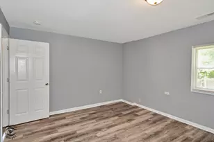 1947 Beacon Blvd, Chicago Heights, IL 60411 - Photo 15