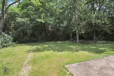 1947 Beacon Boulevard, Chicago Heights, IL 60411 - Photo 27
