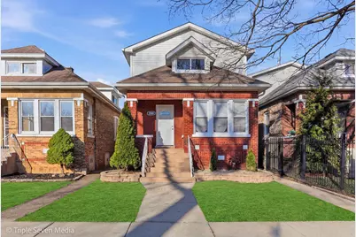7520 S Carpenter Street, Chicago, IL 60620 - Photo 1