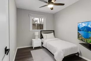 406 N Park Dr, Glenwood, IL 60425 - Photo 17