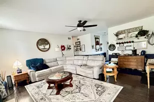 6332 Crystal Brook Ln, Machesney Park, IL 61115 - Photo 5