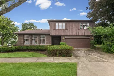 7927 Wilson Terrace, Morton Grove, IL 60053 - Photo 1