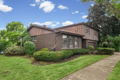 7927 Wilson Terrace, Morton Grove, IL 60053 - Photo 27