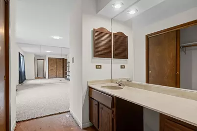 7927 Wilson Terrace, Morton Grove, IL 60053 - Photo 17