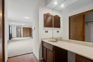 7927 Wilson Terrace, Morton Grove, IL 60053 - Photo 17
