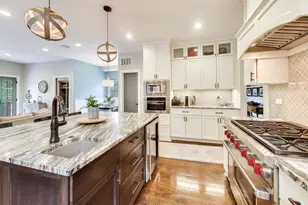 614 N Merrill St, Park Ridge, IL 60068 - Photo 9