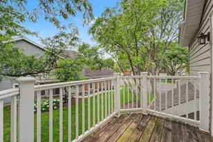1953 N Coldspring Rd, Arlington Heights, IL 60004 - Photo 11