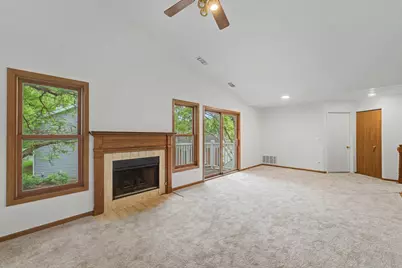 1953 N Coldspring Road, Arlington Heights, IL 60004 - Photo 9