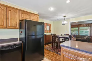 2923 Shorewood Dr, McHenry, IL 60050 - Photo 15