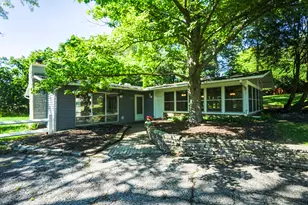 621 Hawthorne Ct, Carpentersville, IL 60110 - Photo 31