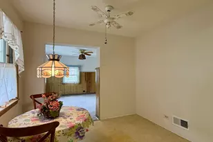 10416 S Sacramento Ave, Chicago, IL 60655 - Photo 11