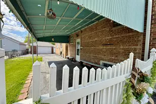 10416 S Sacramento Ave, Chicago, IL 60655 - Photo 23