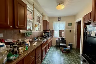 8114 N Merrill St, Niles, IL 60714 - Photo 7