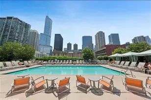 545 N Dearborn St, Chicago, IL 60654 - Photo 21