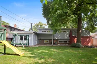 329 Chipili Dr, Northbrook, IL 60062 - Photo 23
