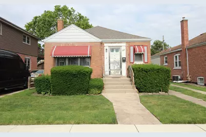 5615 S Nordica Avenue, Chicago, IL 60638 - Photo 1