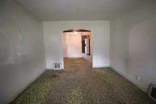 5615 S Nordica Ave, Chicago, IL 60638 - Photo 11