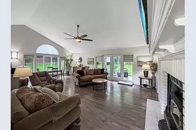 2579 W Fairgrounds Road, Freeport, IL 61032 - Photo 13