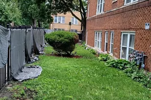 4157 W Crystal St, Chicago, IL 60651 - Photo 3