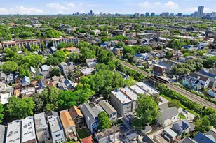 1815 W School St, Chicago, IL 60657 - Photo 43