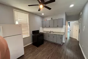 3053 N Elbridge Ave, Chicago, IL 60618 - Photo 9