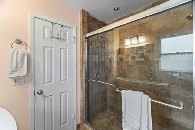 91 Kendal Road, Elk Grove Village, IL 60007 - Photo 17