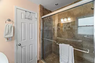 91 Kendal Rd, Elk Grove Village, IL 60007 - Photo 17