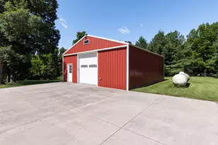 1048 N Blind Rd, Chana, IL 61015 - Photo 39