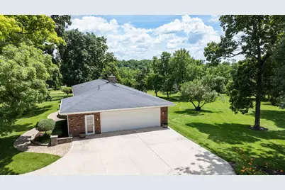 1048 N Blind Road, Chana, IL 61015 - Photo 7