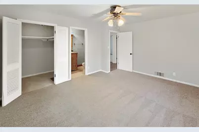1734 W Stephenson Street, Freeport, IL 61032 - Photo 13