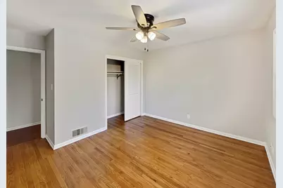 1734 W Stephenson Street, Freeport, IL 61032 - Photo 17
