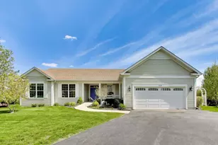 1126 Oak Point Ct, Antioch, IL 60002 - Photo 3