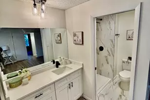 11151 Cottonwood Dr, Palos Hills, IL 60465 - Photo 17