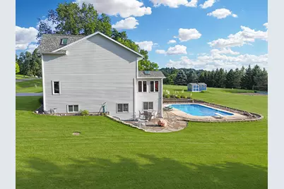 1954 Delmar Drive, Freeport, IL 61032 - Photo 57