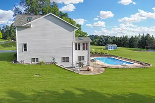1954 Delmar Dr, Freeport, IL 61032 - Photo 57