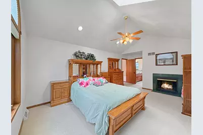 1954 Delmar Drive, Freeport, IL 61032 - Photo 41