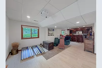 1954 Delmar Drive, Freeport, IL 61032 - Photo 29
