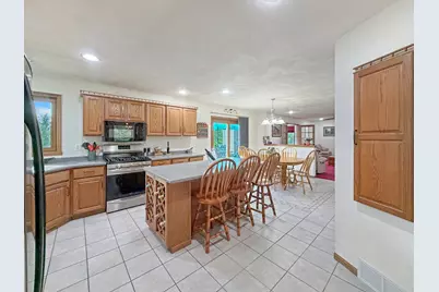 1954 Delmar Drive, Freeport, IL 61032 - Photo 11