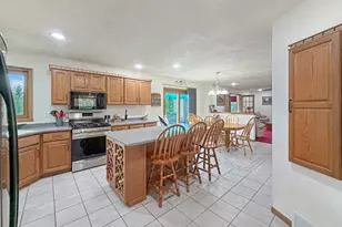 1954 Delmar Dr, Freeport, IL 61032 - Photo 11