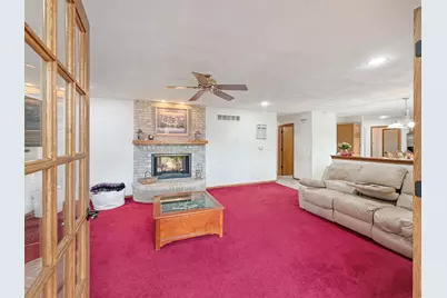 1954 Delmar Drive, Freeport, IL 61032 - Photo 19