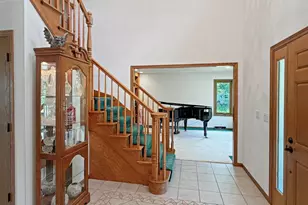 1954 Delmar Dr, Freeport, IL 61032 - Photo 7