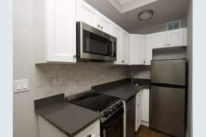 640 W Wrightwood Avenue #112, Chicago, IL 60614 - Photo 3