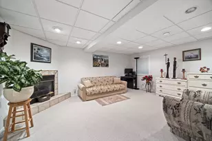 32504 Millstone Cir, Lakemoor, IL 60051 - Photo 17